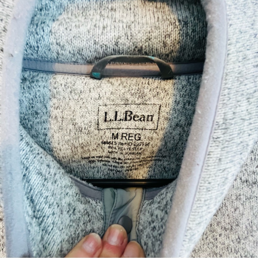 L.L. Bean Women’s Heather Gray Fleece 1/4 Zip Pullover Medium - Picture 5 of 9
